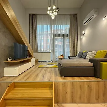 Modern Vitosha Maisonette With Garage *